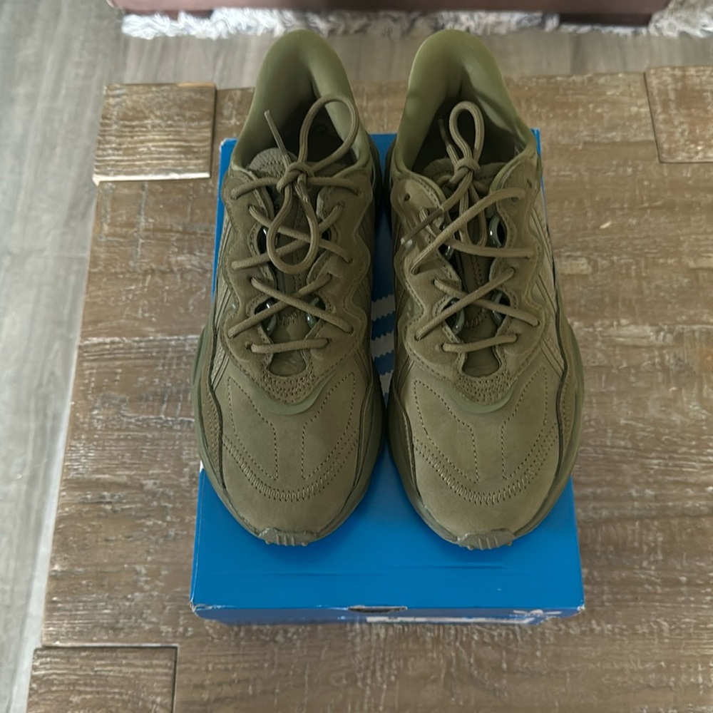 Women’s Adidas Ozweego